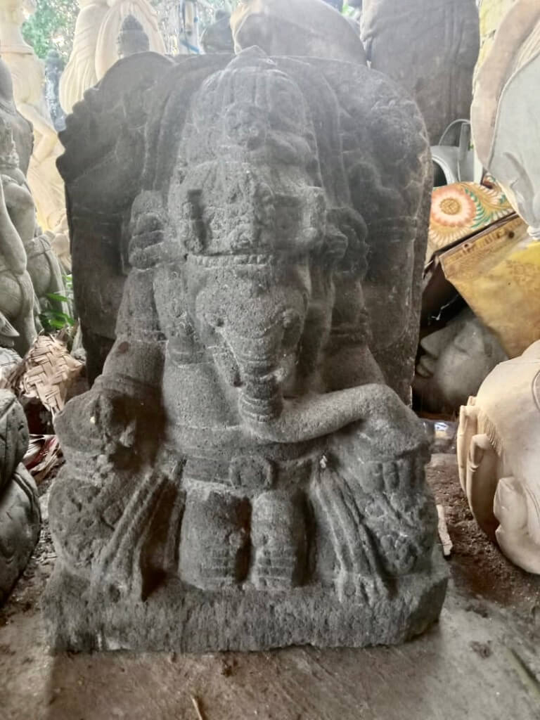 Ganesha Elefantengott mit Monsoonfinish 50 cm