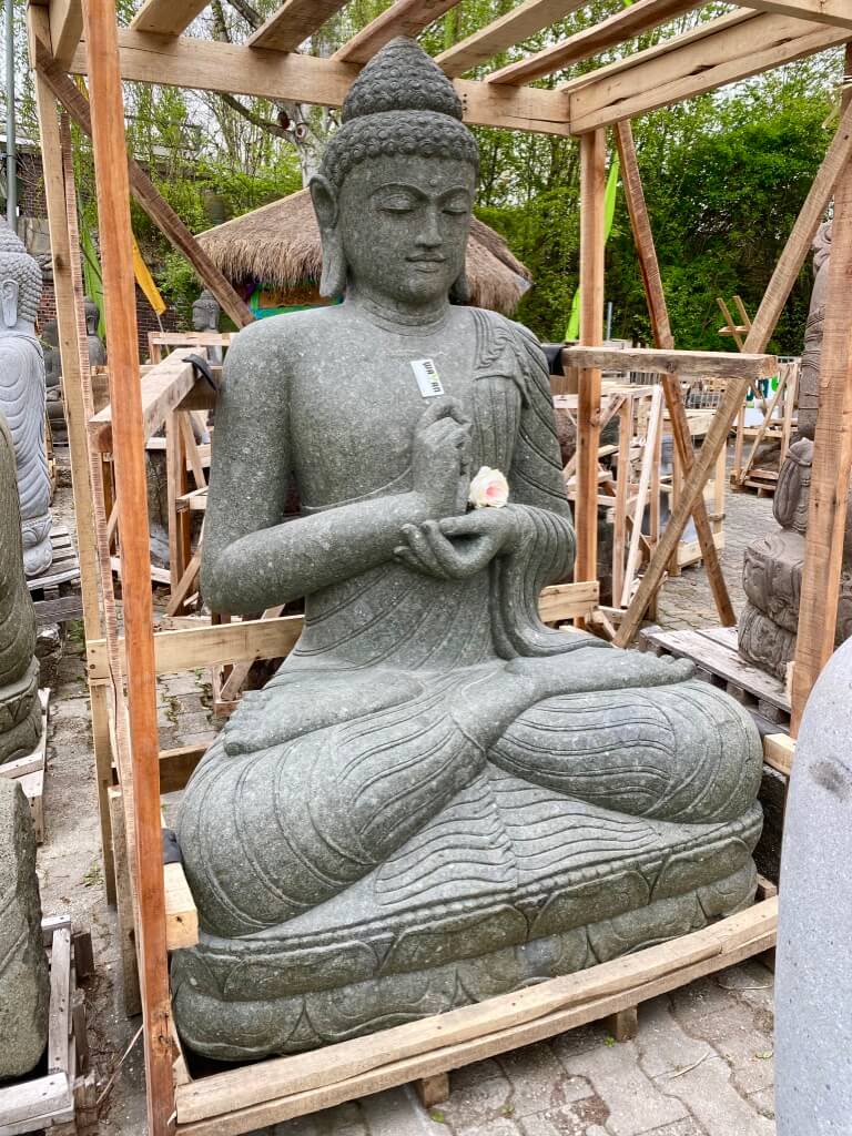 großer Buddha aus Naturstein 189 cm