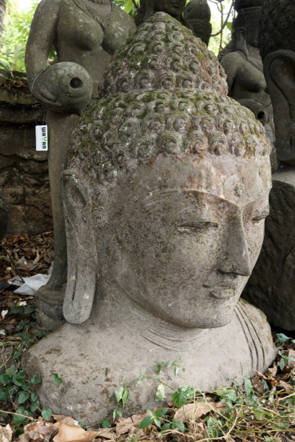 Buddhakopf Gartenstatue