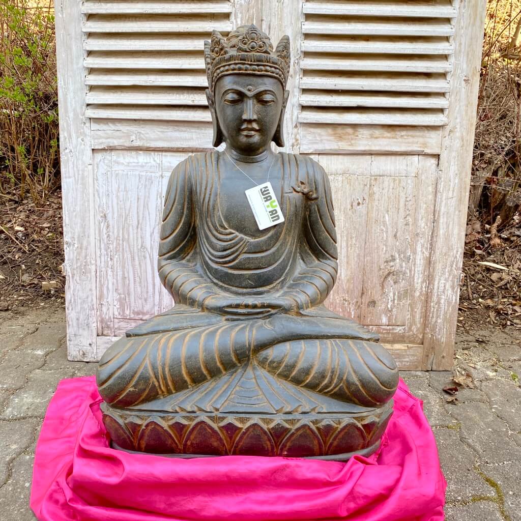Buddha King Riverstone 81 cm