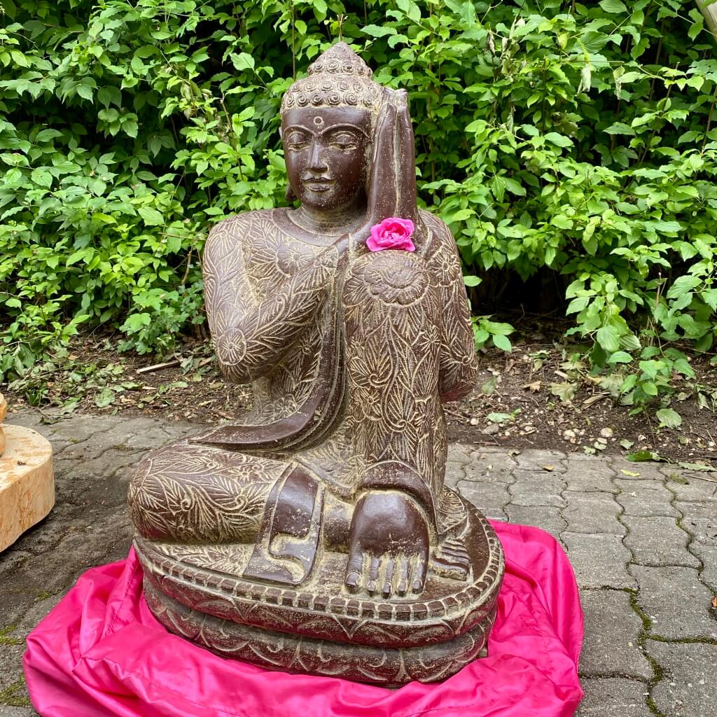 Relax Buddha Flussstein antikstyle  81 cm