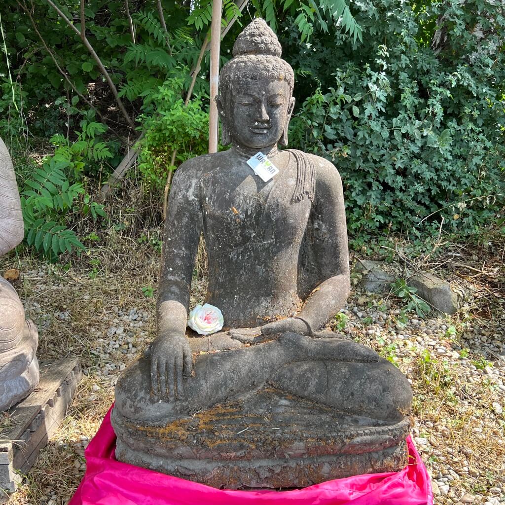 Buddha Monsoon Steinstatue 125 cm