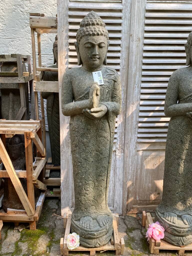Buddha Steinstatue stehend  154 cm