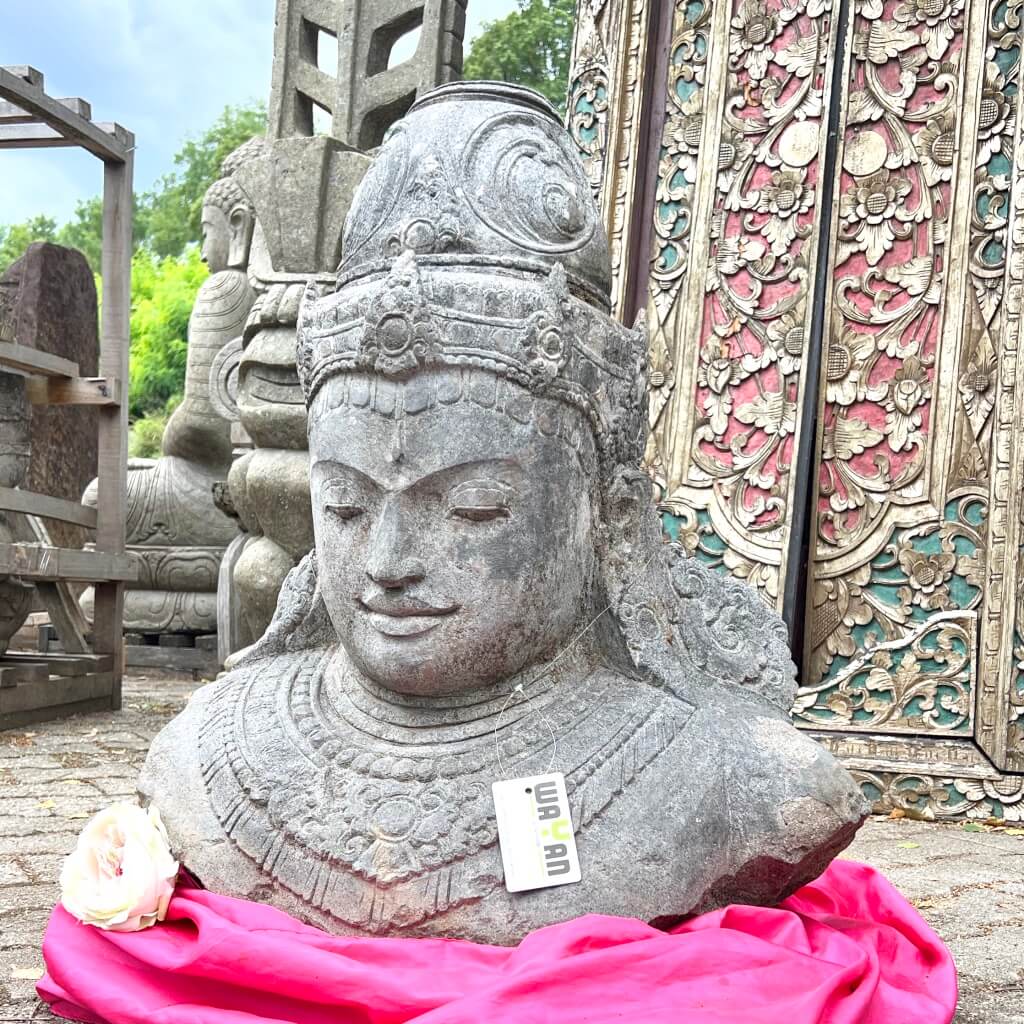 Steinbüste Göttin Dewi  mit Monsoonfinish 71 cm