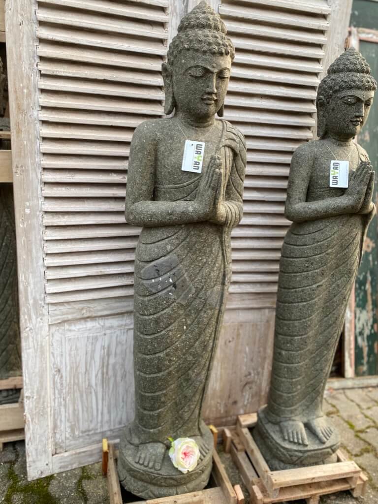 grüßende Buddha Steinstatue  155 cm