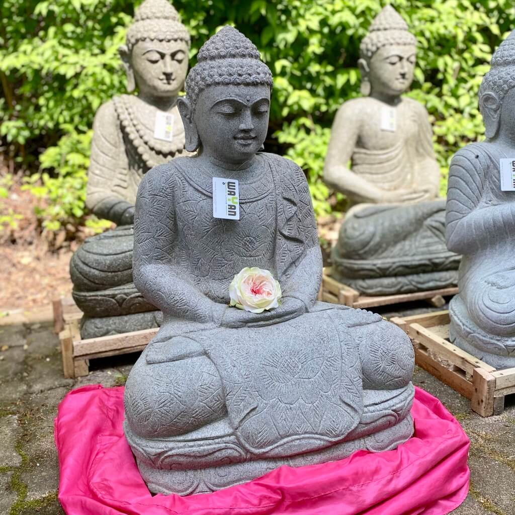 Buddha mit Batikzeichnungen 84 cm