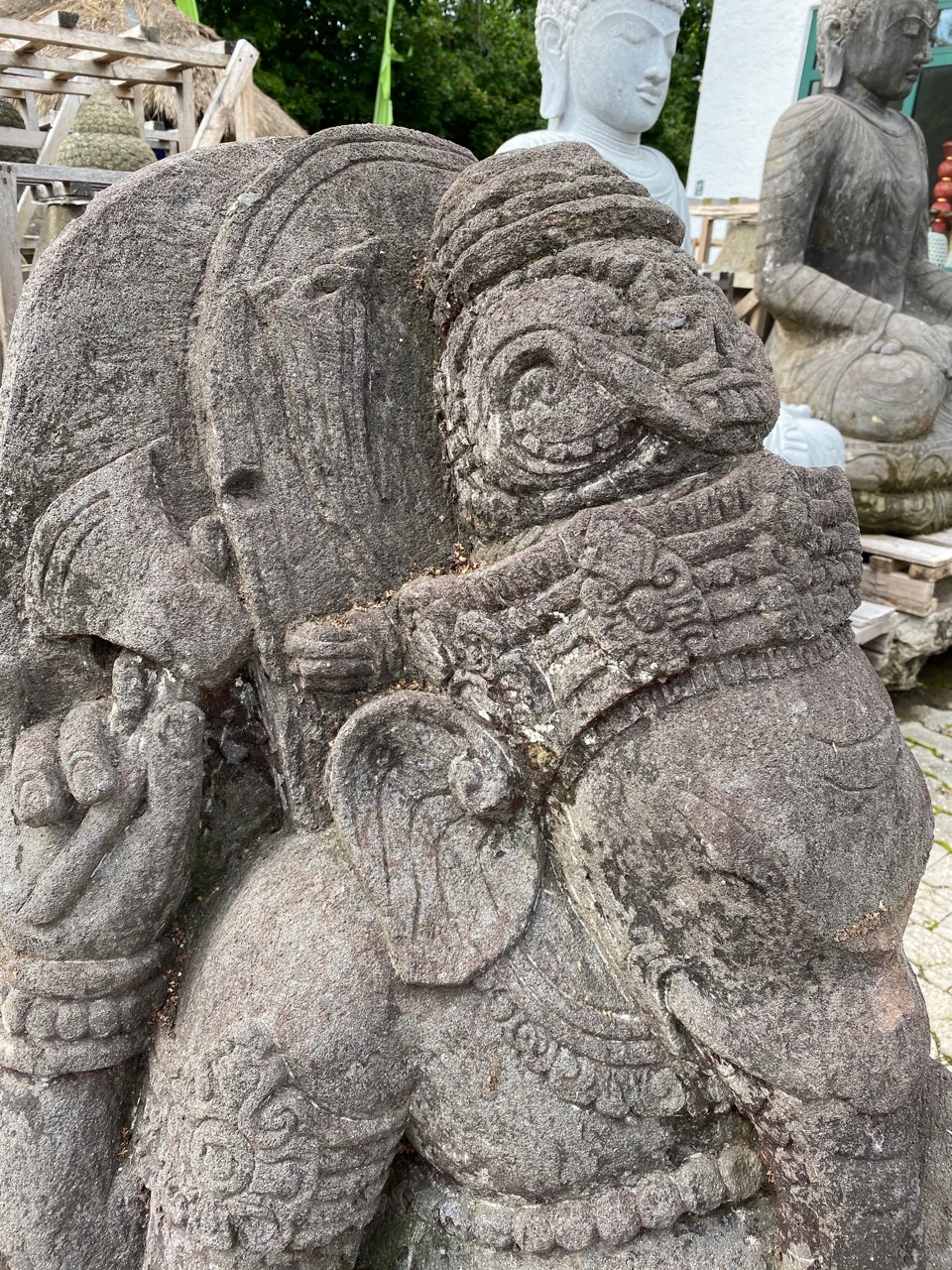 prächtige Steinfigur Ganesha