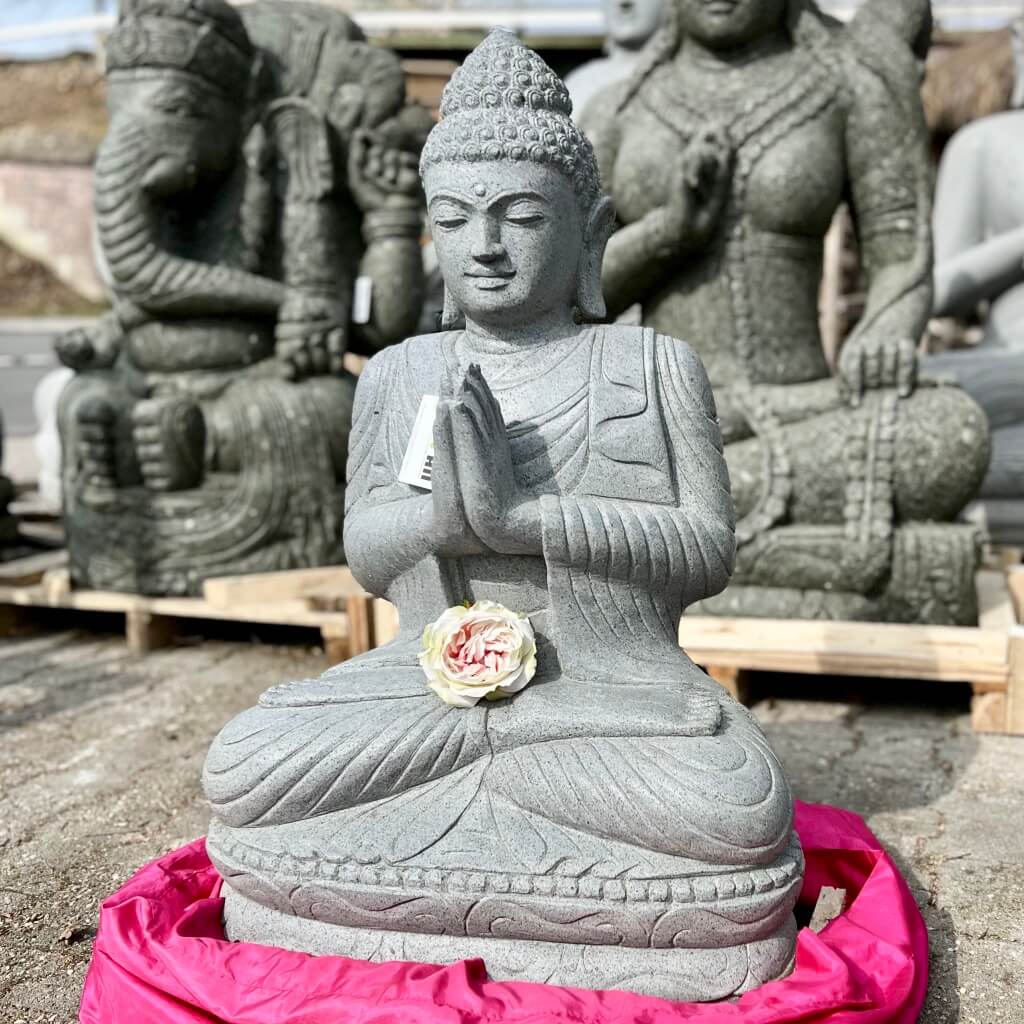 Buddha Namaste Flussstein klassisch schön 86 cm