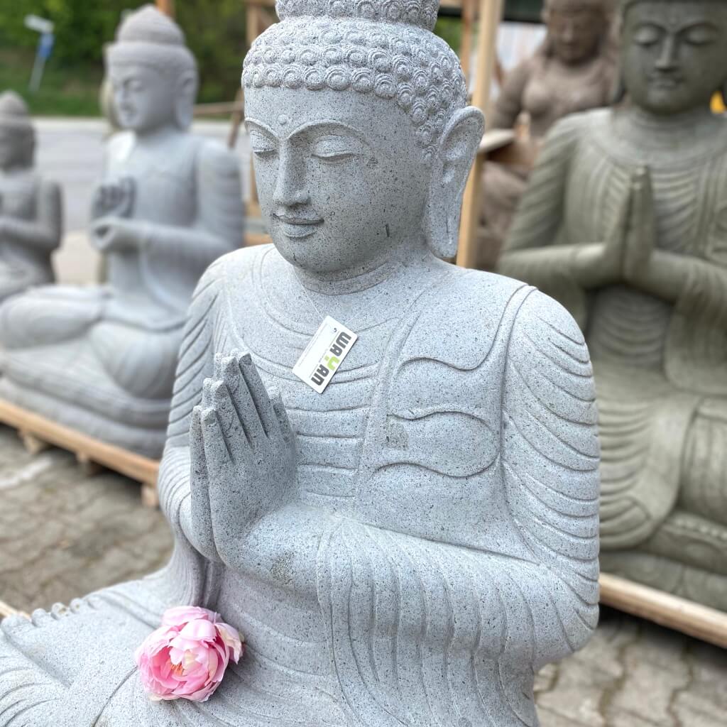 Große Buddhastatue weisser Riverstone 150 cm