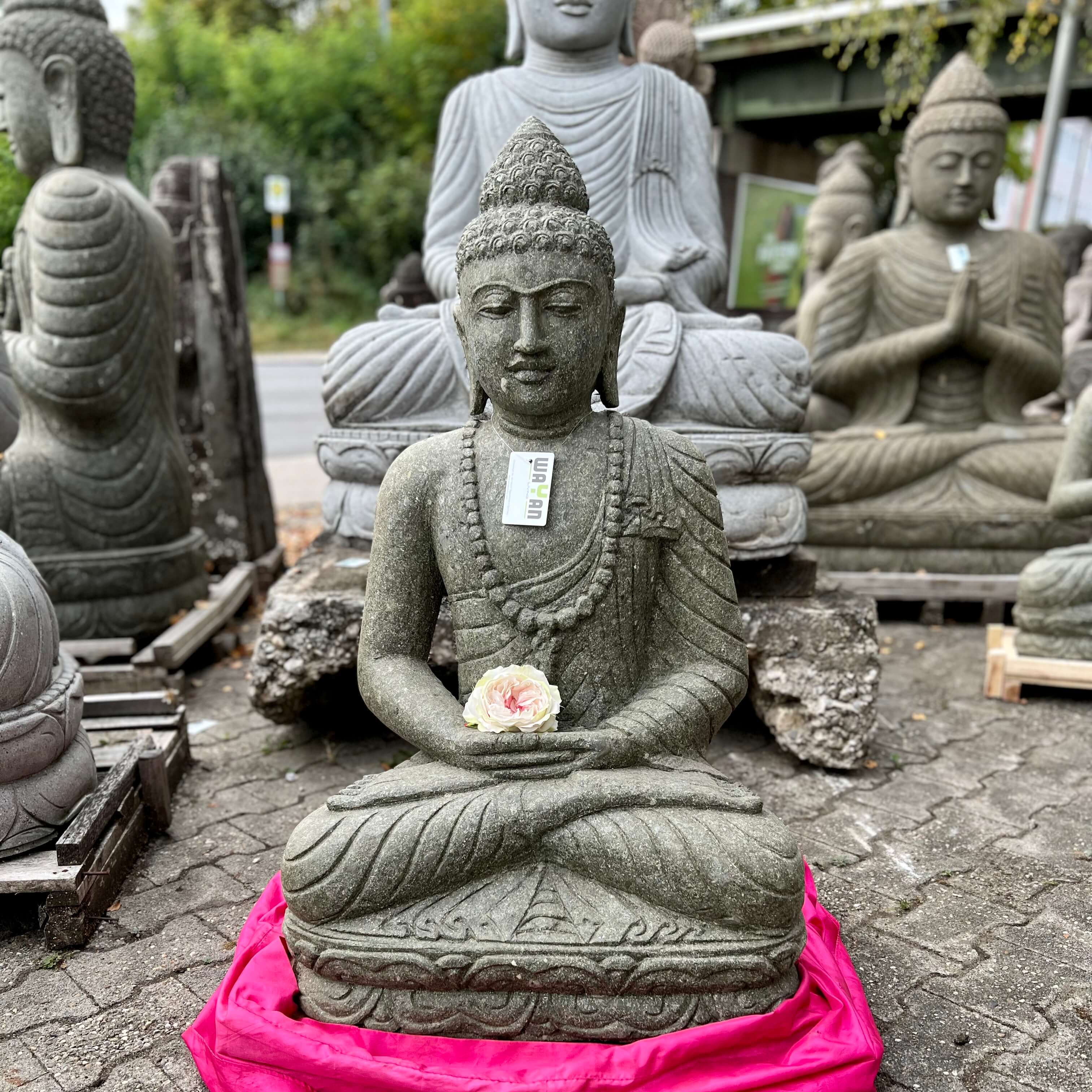 Buddha mit Mala 100 cm