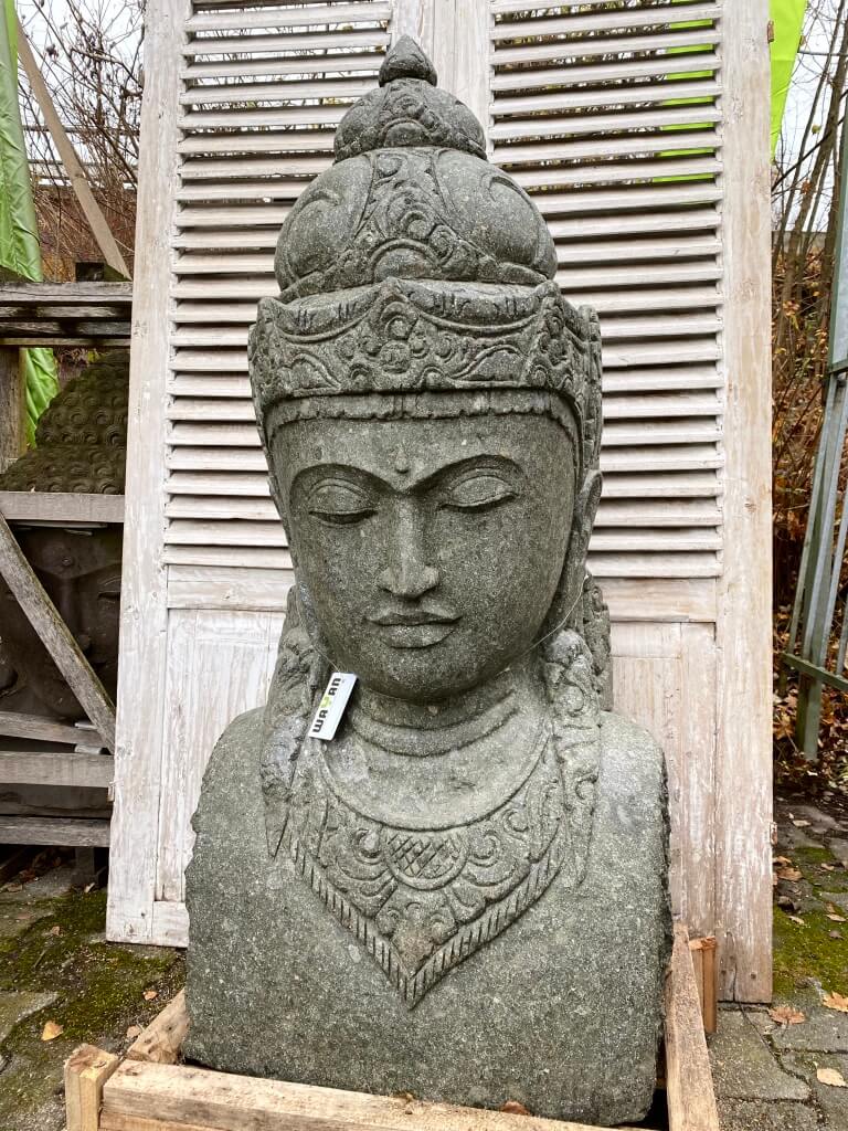 monumentale Steinbüste Göttin Dewi 130 cm
