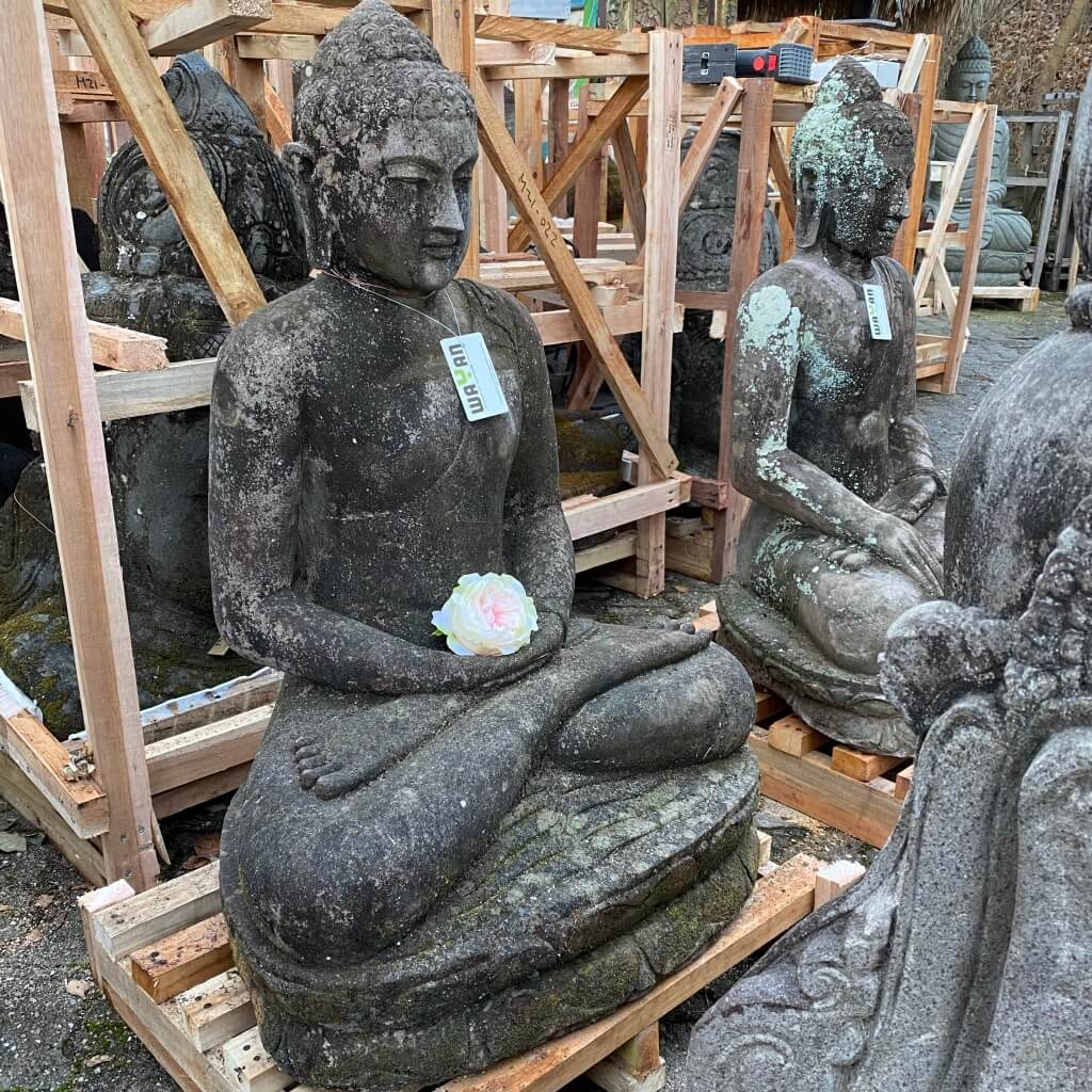 Buddhastatue mit Monsoonfeeling Flussstein 96 cm