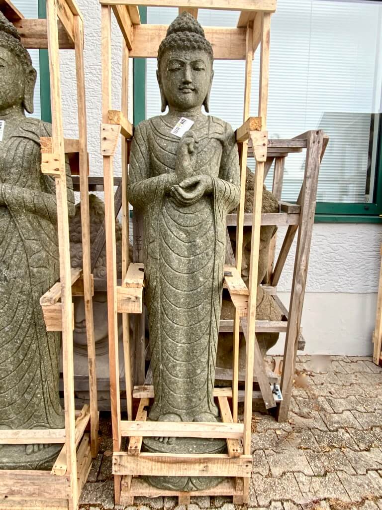 charismatischer Buddha stehend 187 cm