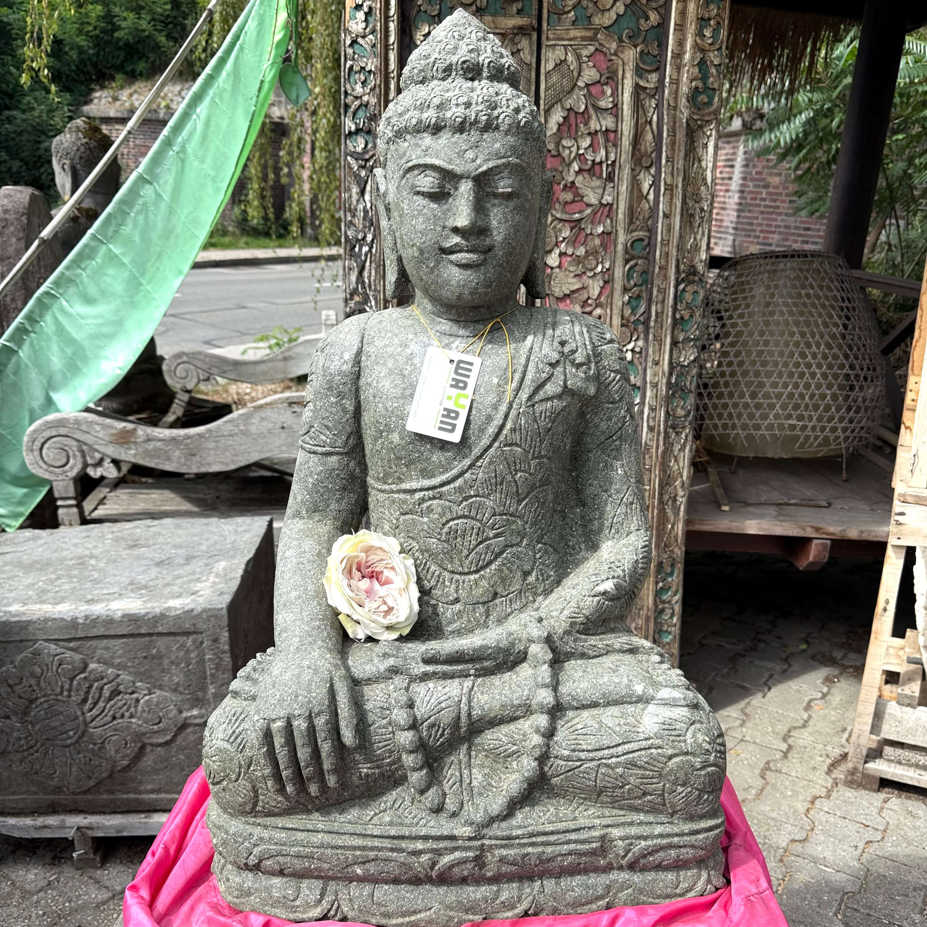 Buddha Statue Bali mit Gebetskette 83 cm