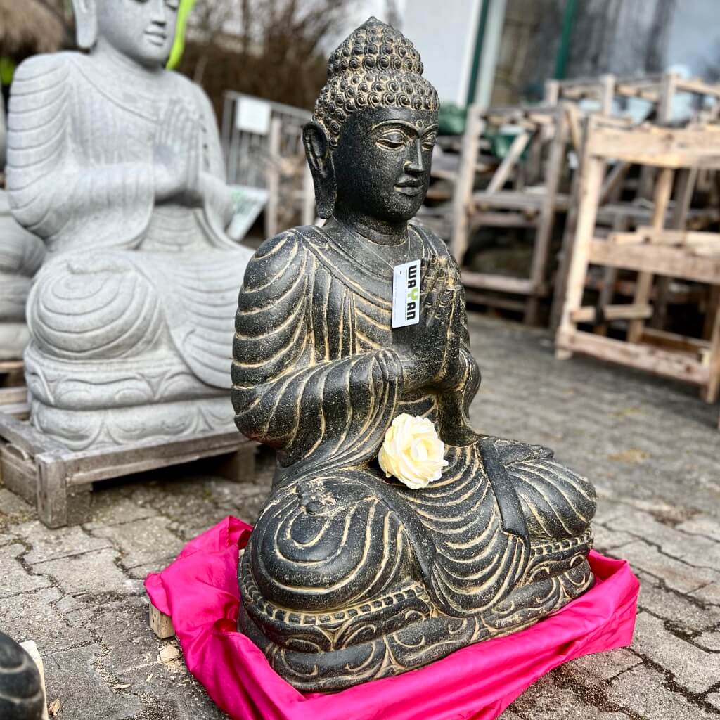 Meditierender antik Buddha Riverstone 83 cm
