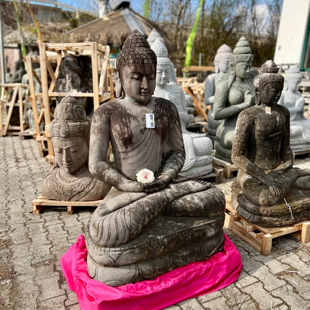 große Monsoon Buddhastatue 140 cm