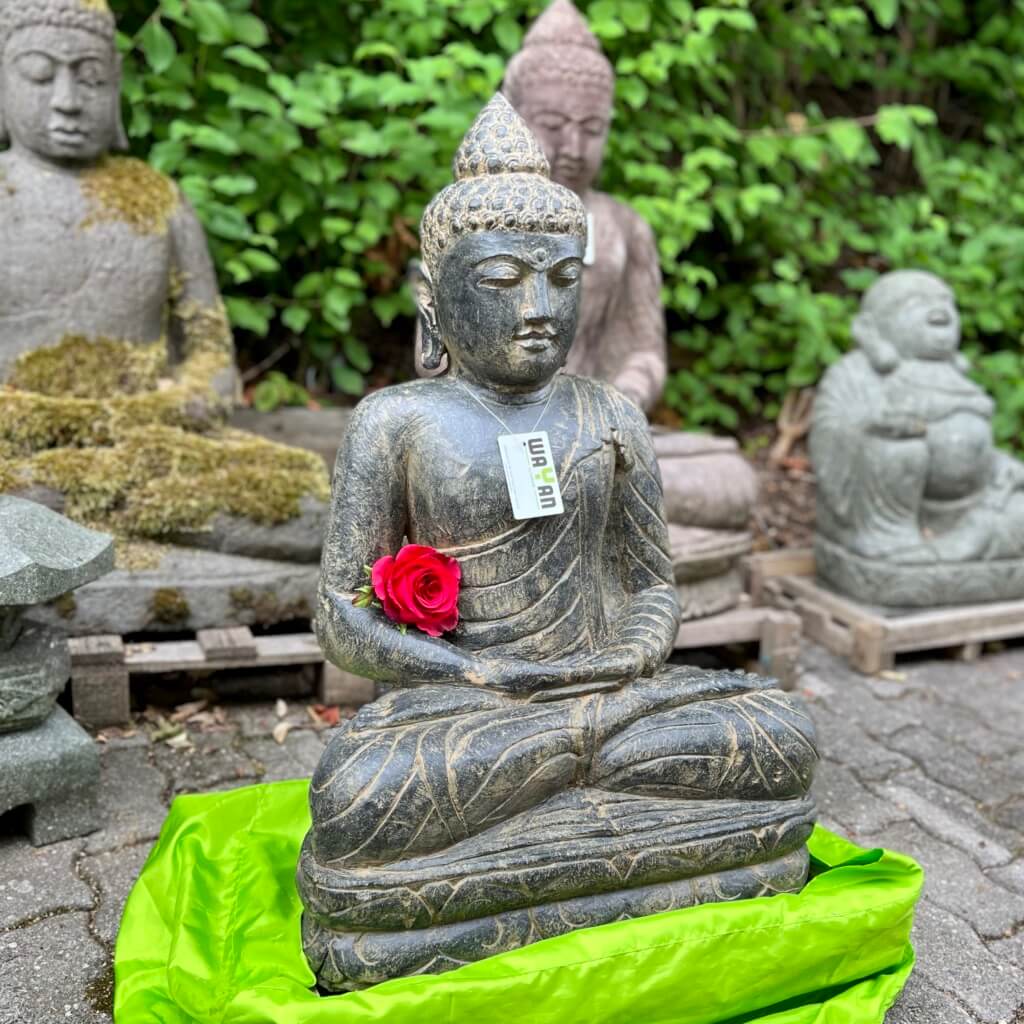 Buddha mit Antikfinish 82 cm