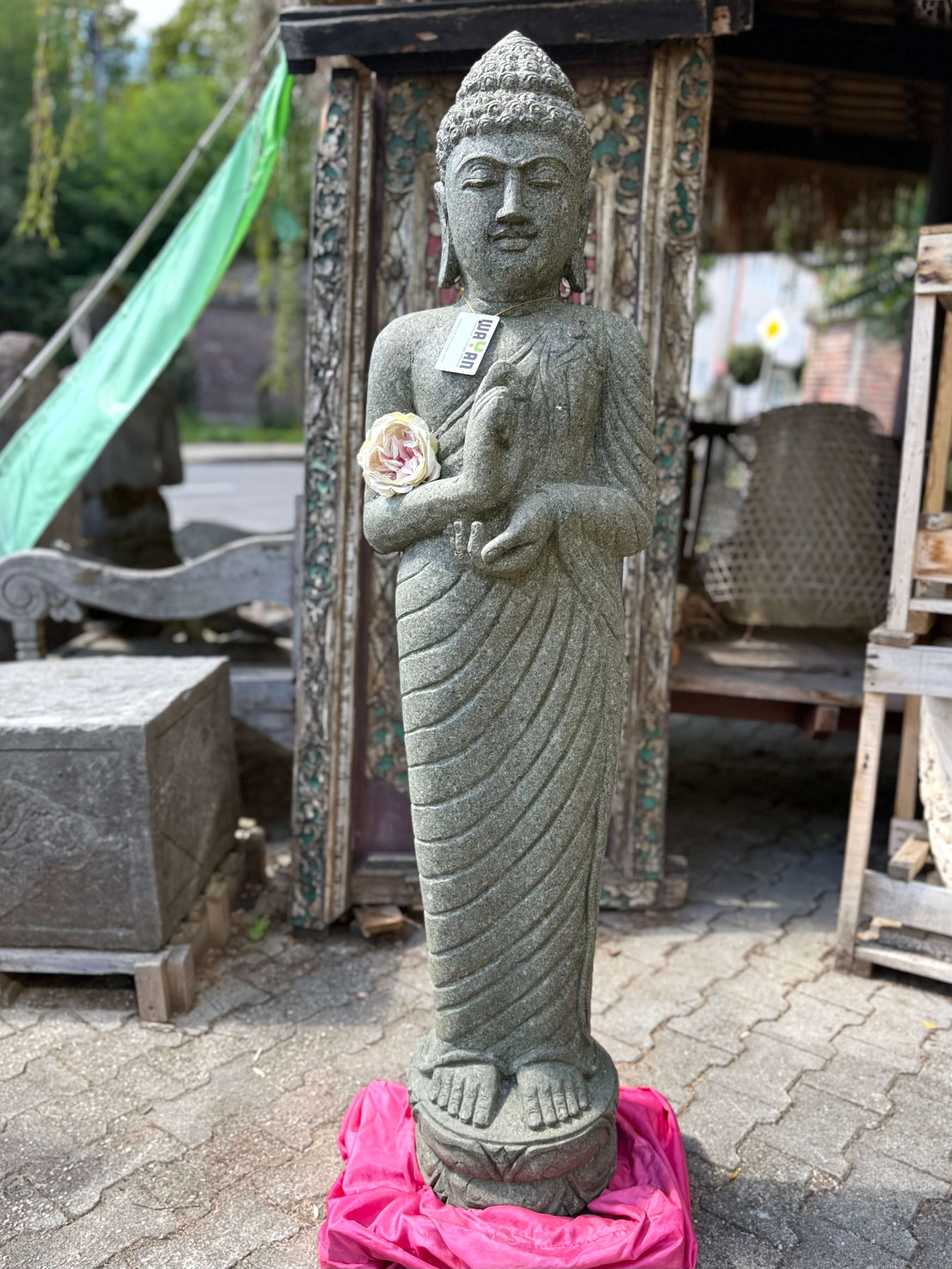 charismatischer Gartenbuddha stehend 152 cm