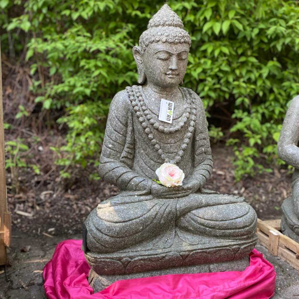 Buddhastatue mit Mala 103 cm