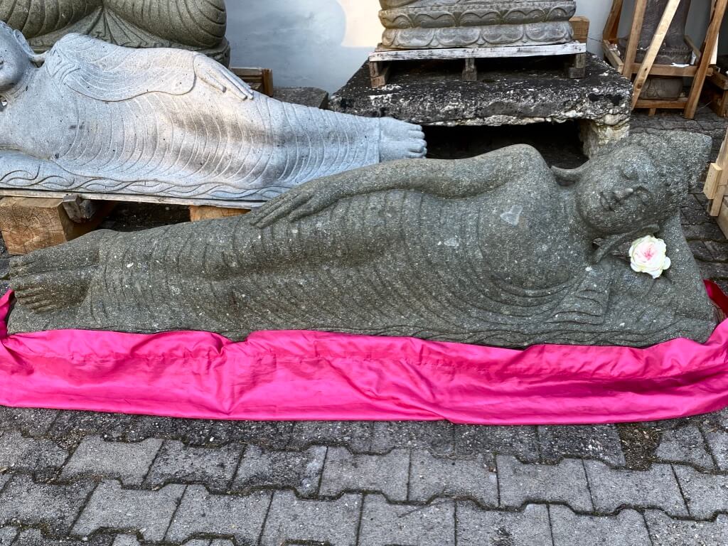 Buddhastatue liegend 185 cm