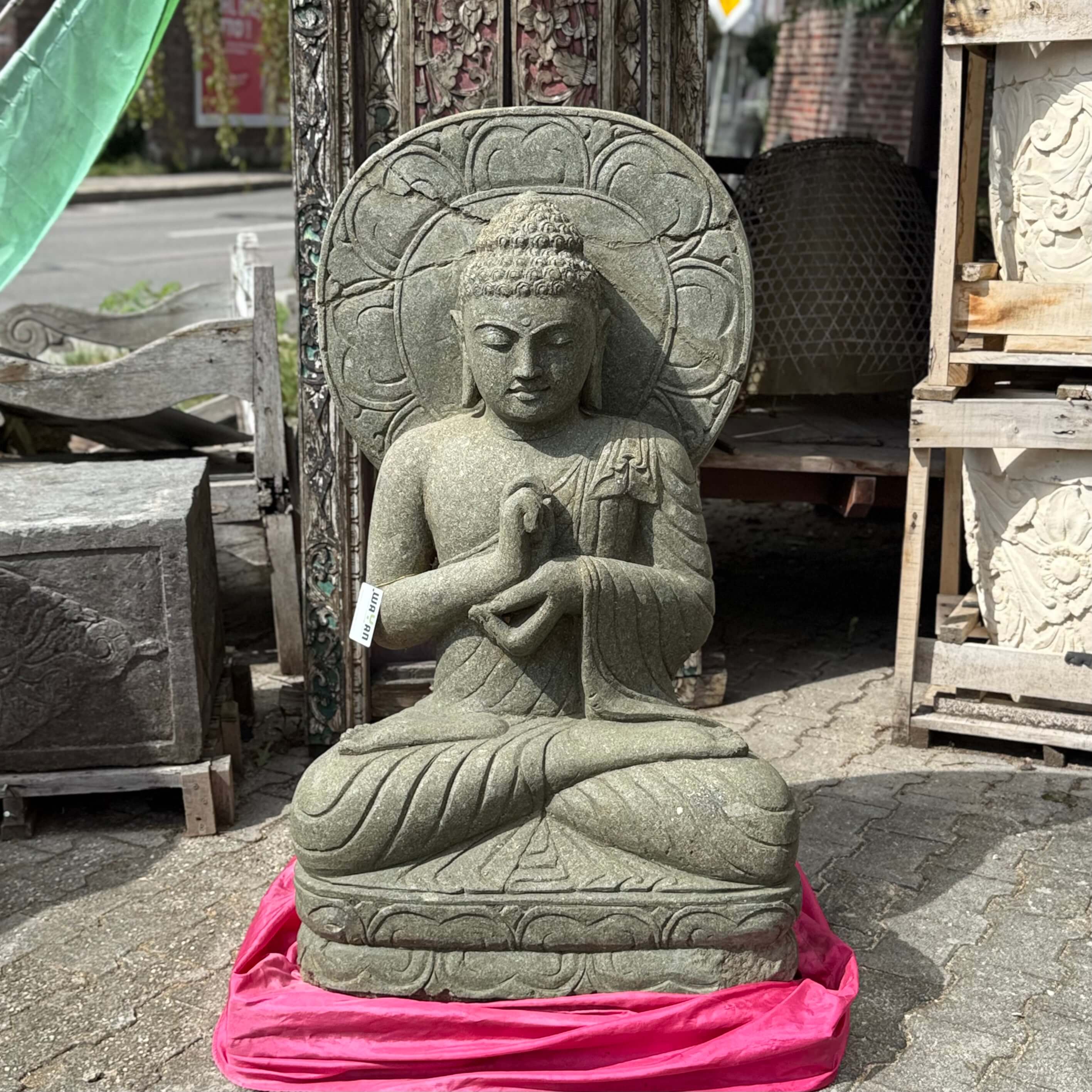 Buddha Steinskulptur mit Mandala 122 cm