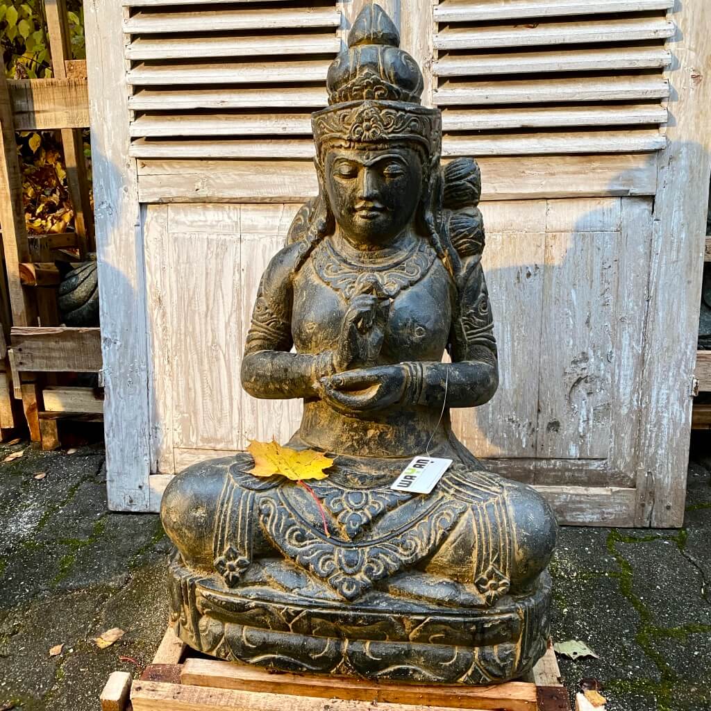 Göttin Dewi Steinstatue 83 cm