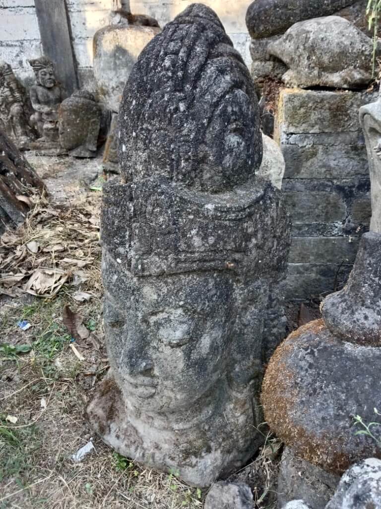 Steinbüste Göttin Dewi  mit Monsoonfinish 75 cm