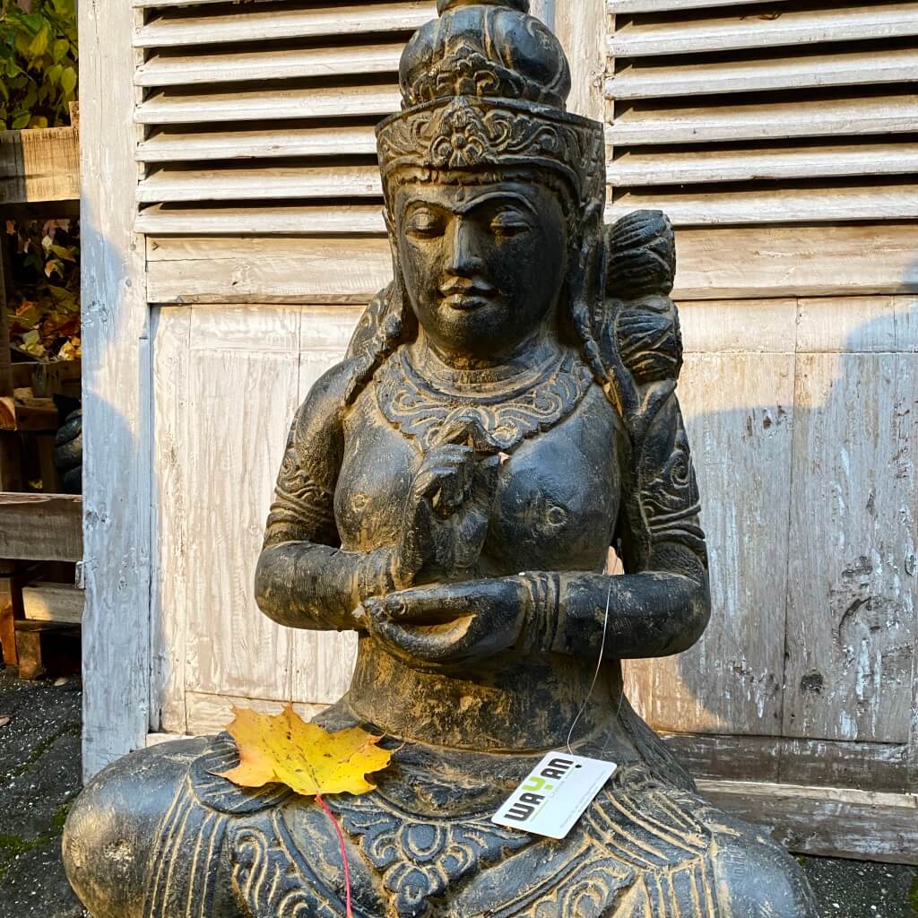 Göttin Dewi Steinstatue 83 cm